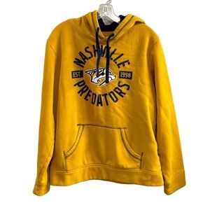 Men's NHL Fanatics Nashville Predators Hoodie. Size Medium